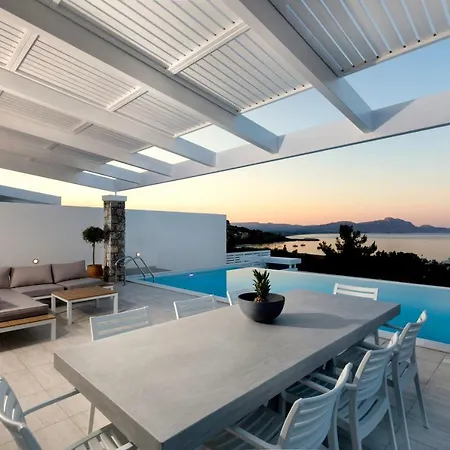 Crystal With Swimming Pool In Líndos