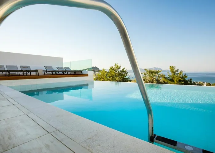 Crystal With Swimming Pool In