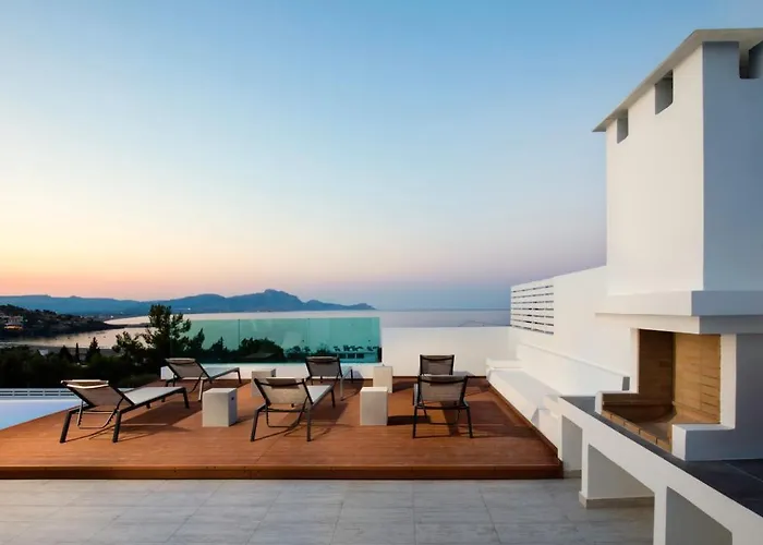 Crystal With Swimming Pool In Villa Líndos