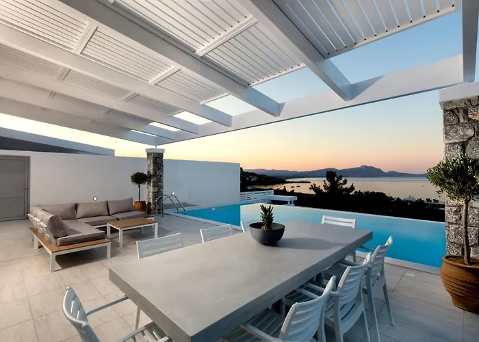 Crystal With Swimming Pool In Líndos